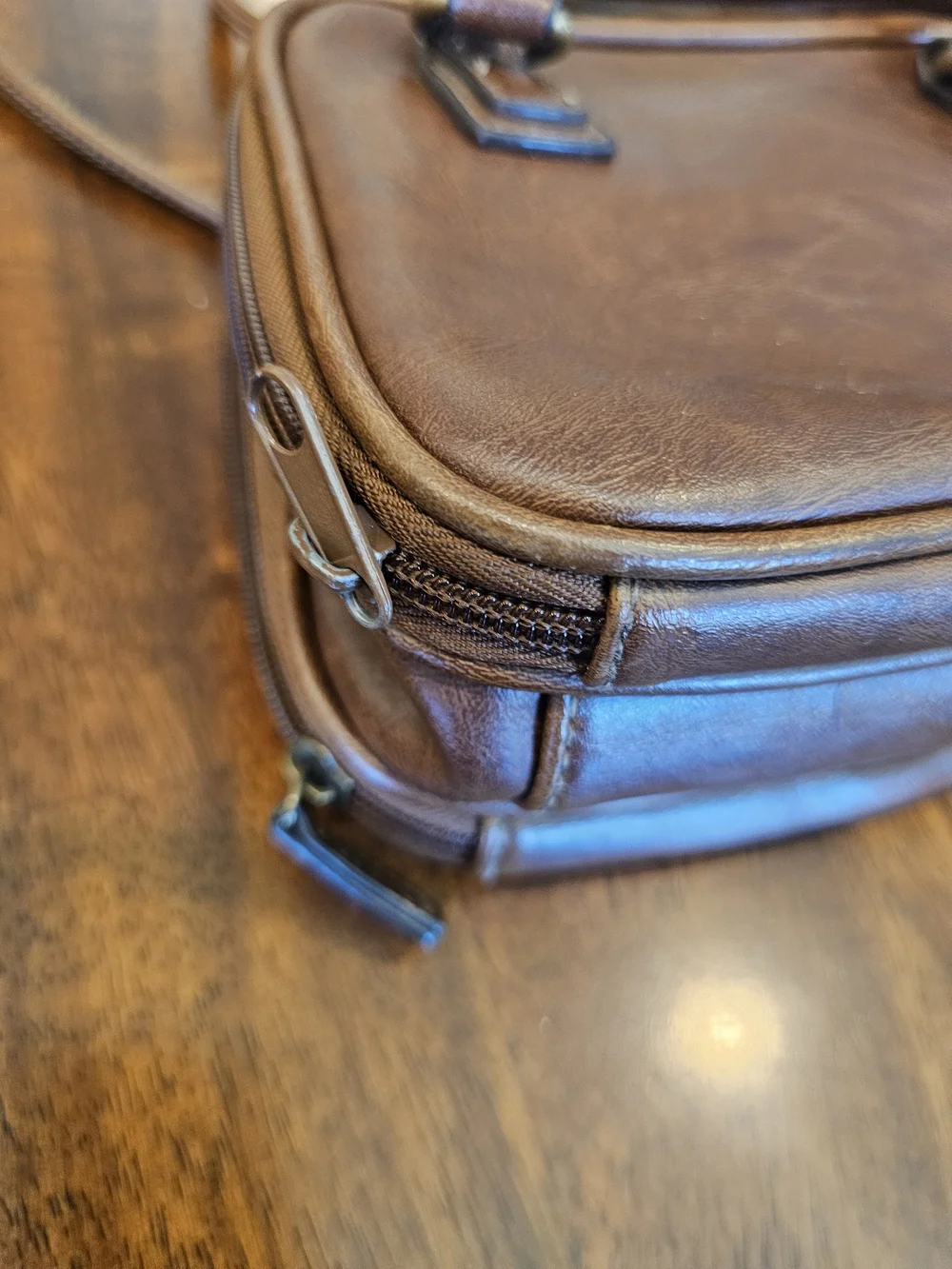 Accordion Style Brown Women's Leather Crossbody Purse Unbranded Nice!